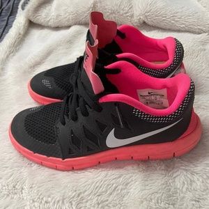 Girls Nike sneakers
